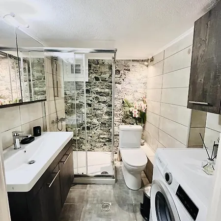 Elite Deluxe 3 卡瓦拉