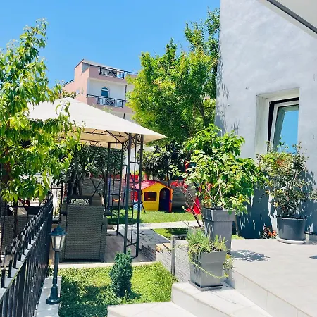 Elite Deluxe 3 * 卡瓦拉