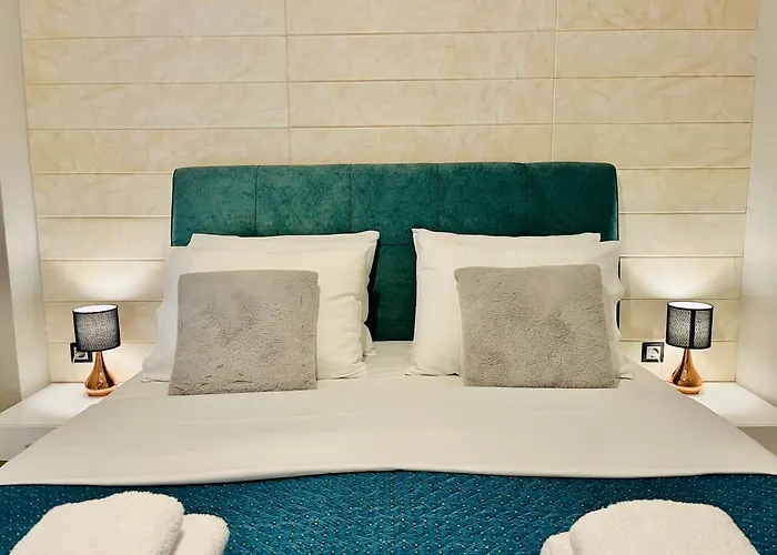 Elite Deluxe 3 Апартаменты Кавала
